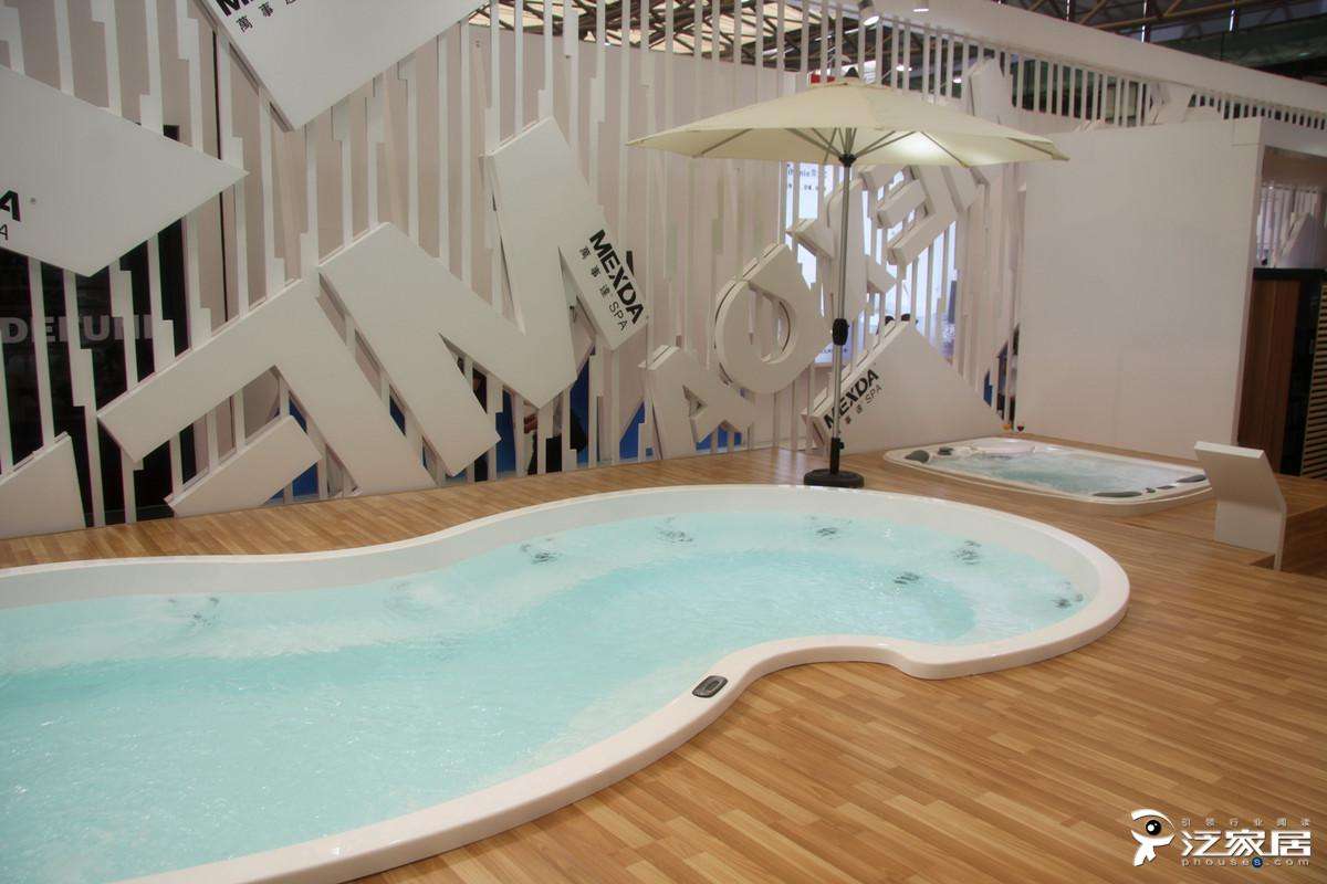 兄弟带我去体验了顺德区高端木桶浴家庭式会所,来这简直了爽到爆炸